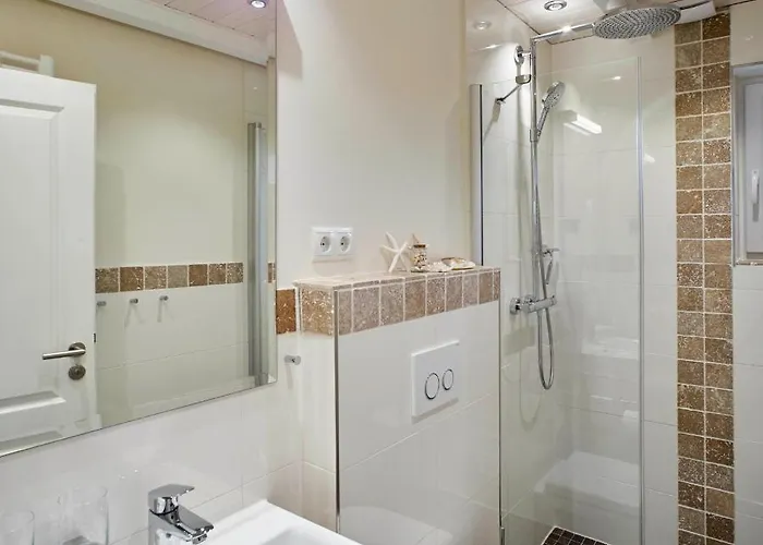 Semesterbostad Luxuswellnesshaus Strandschnecke Bliesdorf